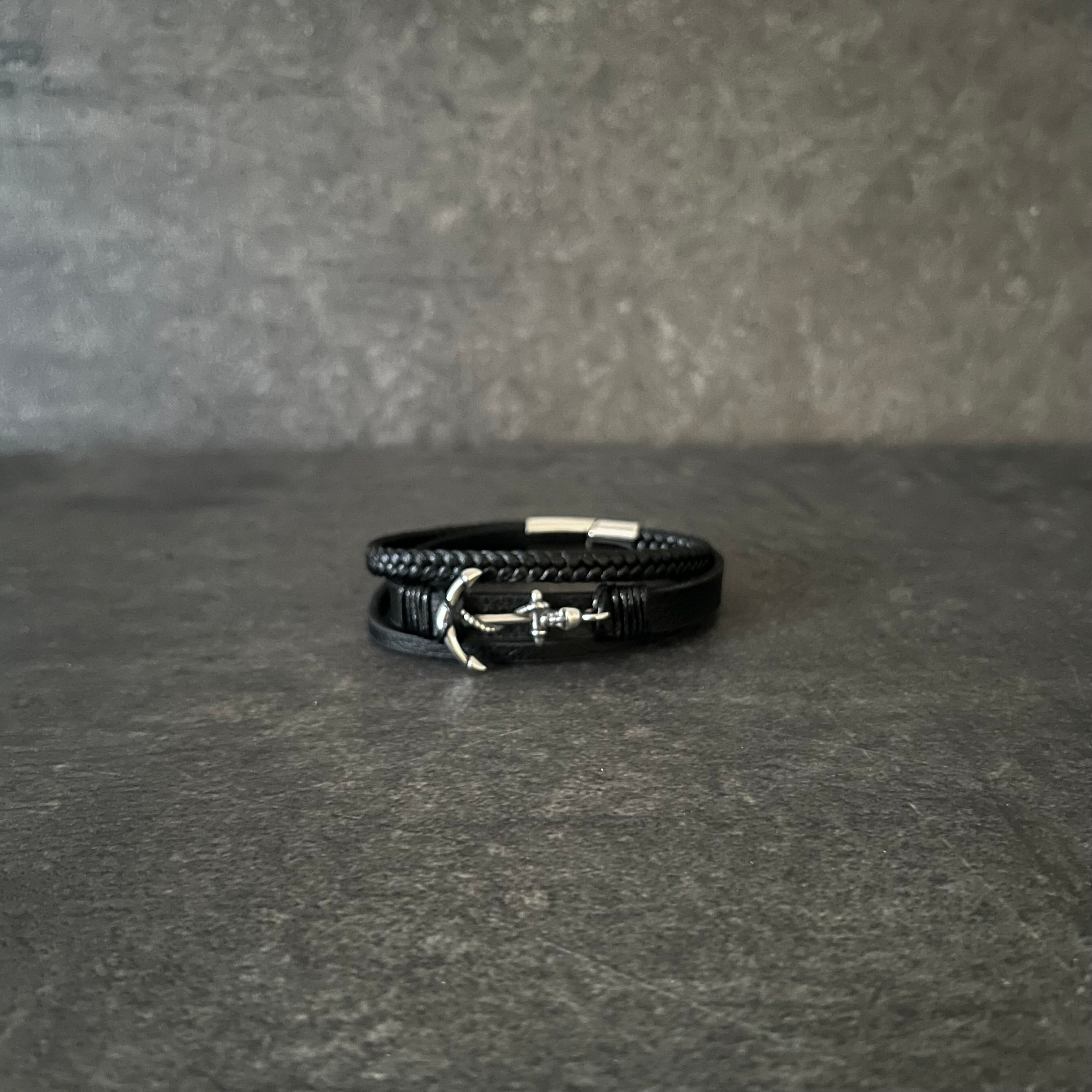 Stainless Steel Bracelets For Men Jewelry Black Color Fashion With Magnetic Buckle, Hook, Anchor, Compass 8-Inch Chain