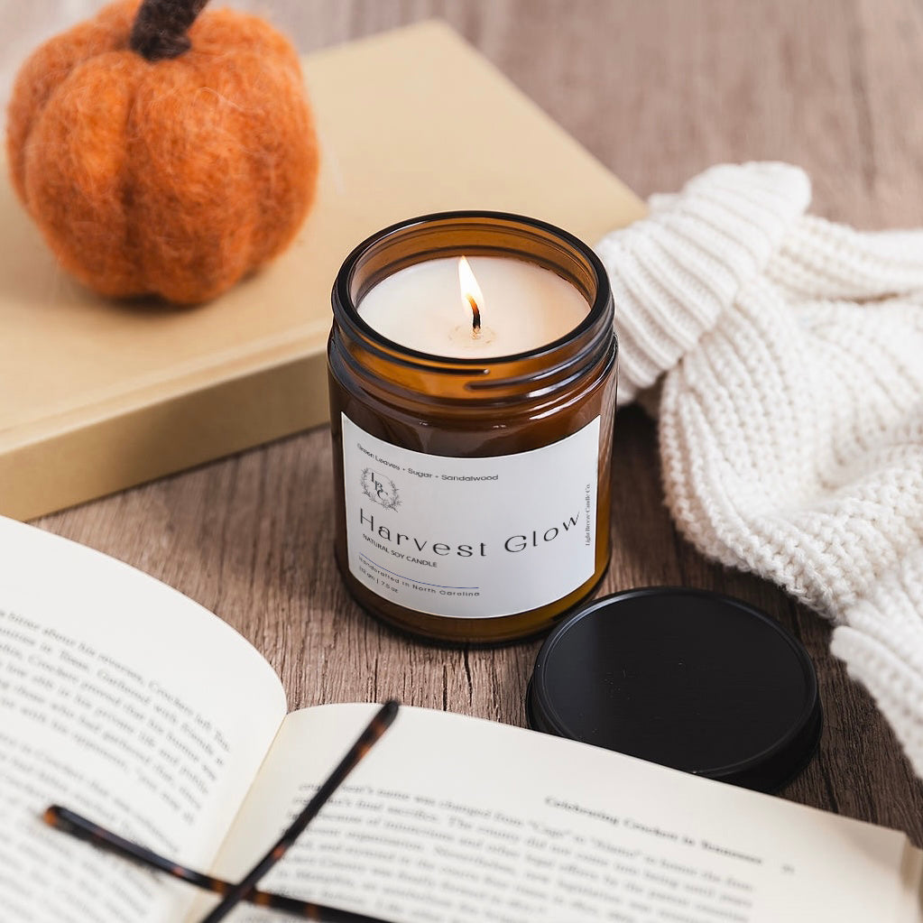 Harvest Glow Candle - Embrace the Essence of Autumn